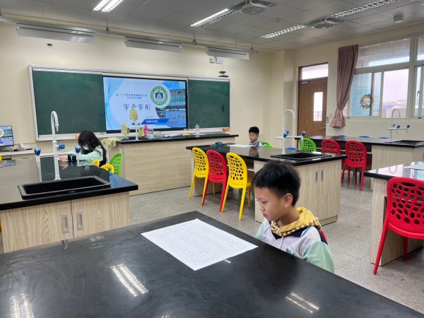112學年度校內語文競賽