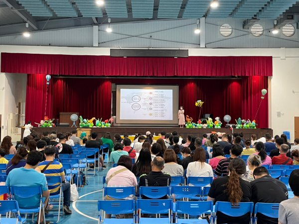 111學年度-新生家長座談會