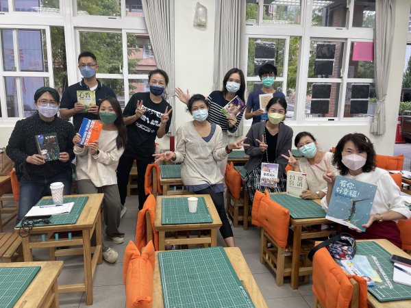 111學年度教師進修-傅宓慧老師圖書閱讀推廣講座