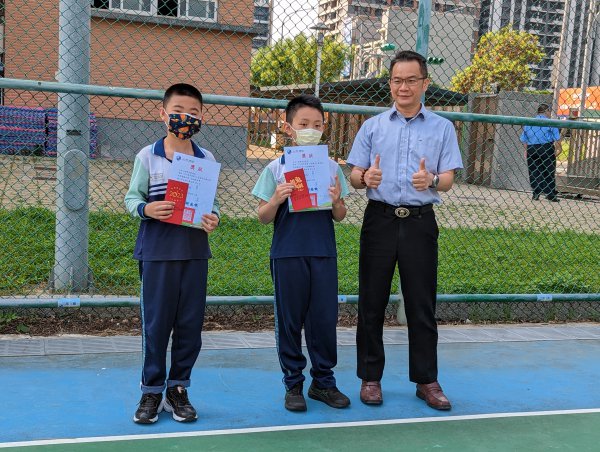 111學年度第二學期期中考成績優秀學生頒獎