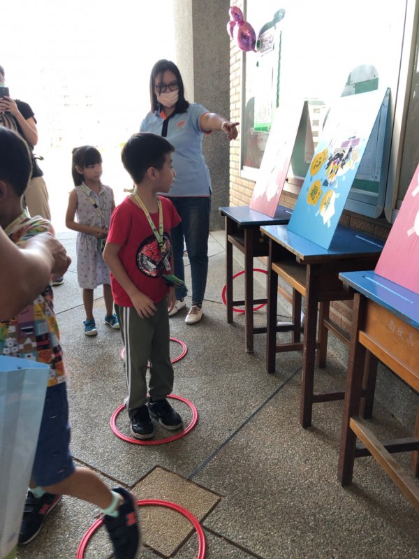 南崁國小志工支援開學迎新活動
