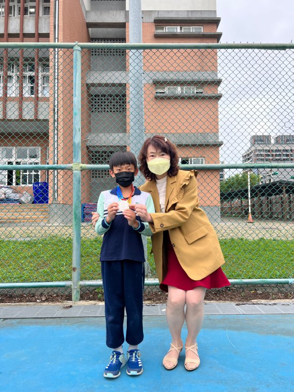 111學年度下學期升旗頒獎
