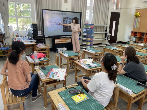 111學年度校本課程(青園生活家)-積木共作教師備課