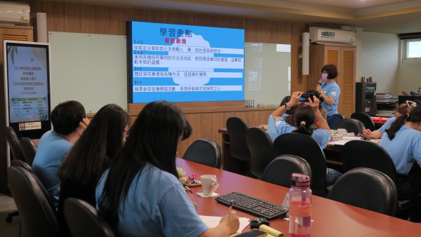 113學年度生活輔導團入校公開觀課-一年六班郭詔筑老師