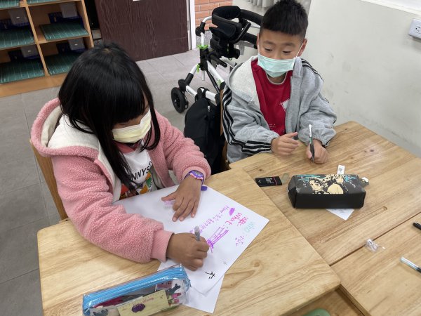 111學年度寒假閱讀寫作營(第二天)