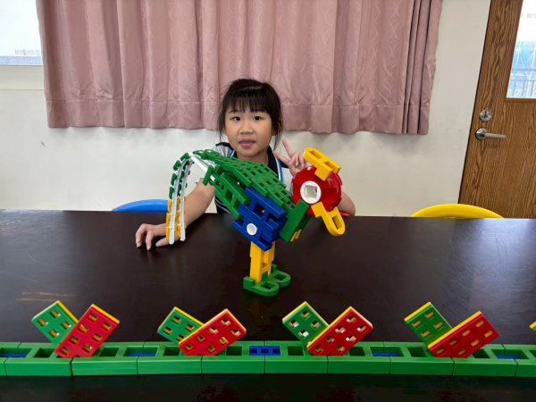 113-2創意積木社