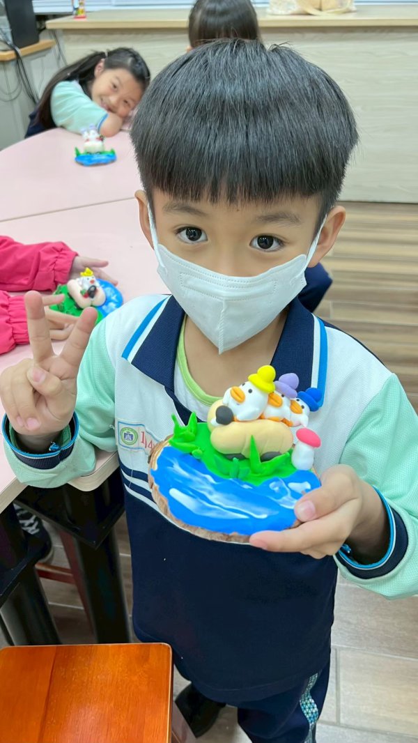 113-2微笑黏土捏塑社