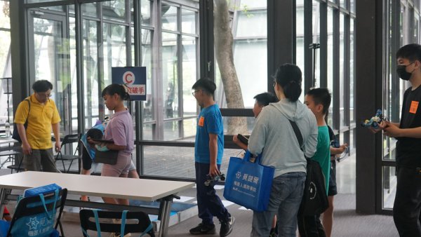 113-2AI程式機器人社