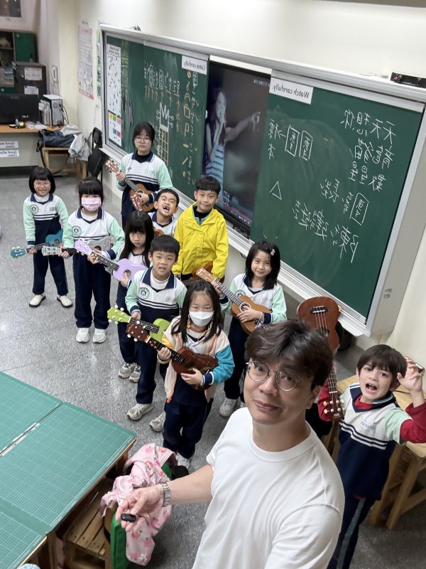 113-2烏克麗麗社