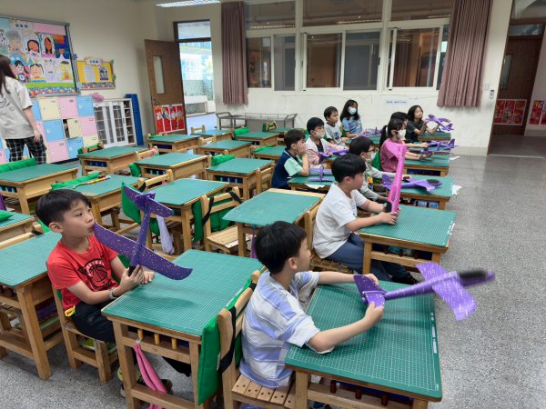 113-2航空科技科學社